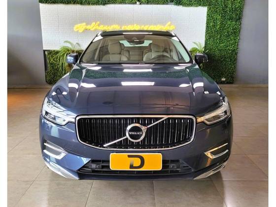 VOLVO XC60 2.0 D5 DIESEL MOMENTUM AWD GEARTRONIC